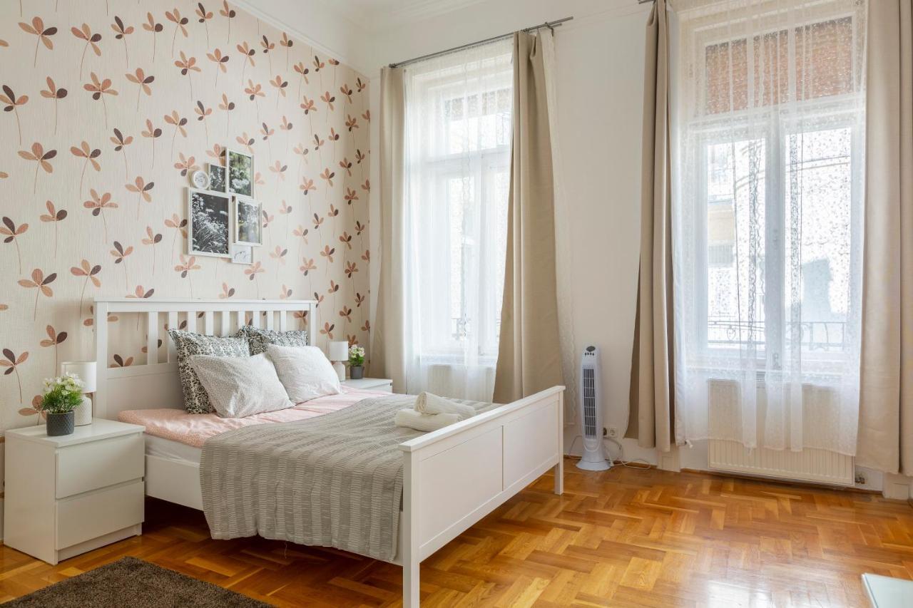 Deluxe Dream Home In The Center Budapest Bagian luar foto