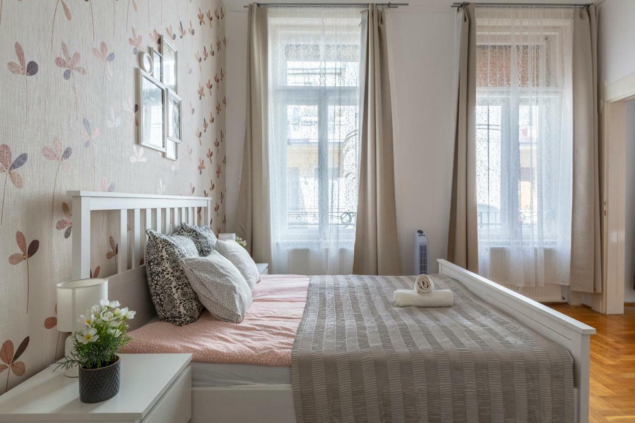 Deluxe Dream Home In The Center Budapest Bagian luar foto